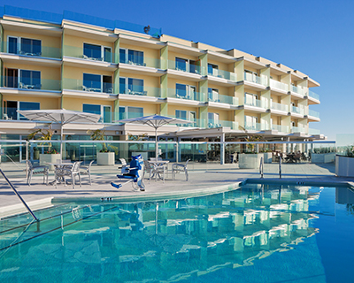 Pier South Resort - Imperial Beach, CA - Poolside